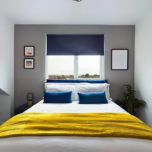 Apartment Large, Stylish Maisonette In Liverpool, Opposite Sefton Park, Liverpool