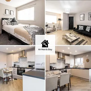 Holiday home Air Host And - Birchfield - Sleeps 10 Amazing Spacious House, Liverpool