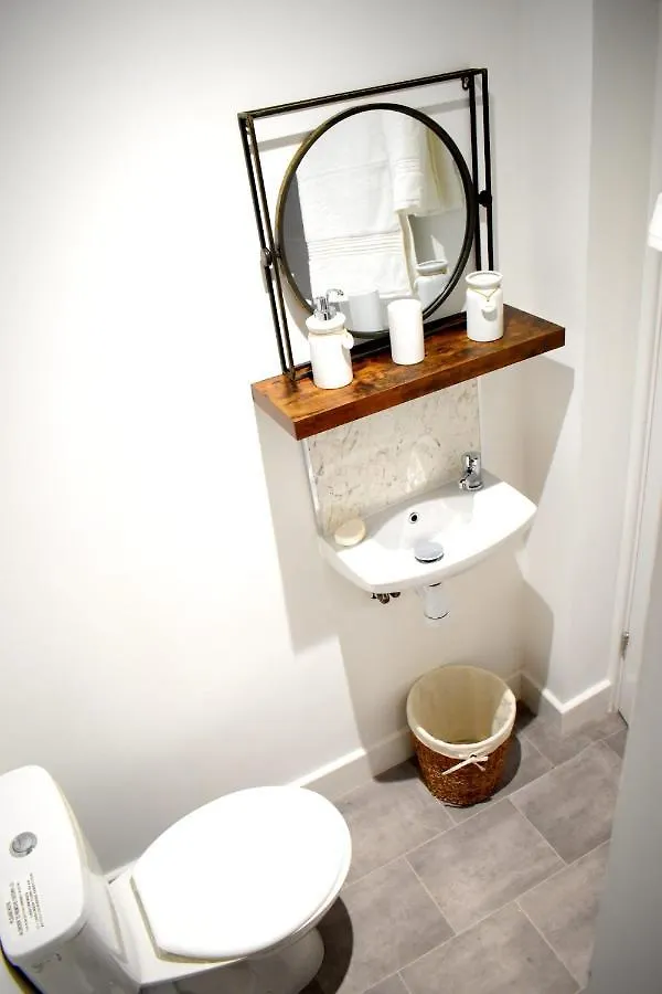 Olu Apartments Belem Tower Sefton Park Liverpool United Kingdom